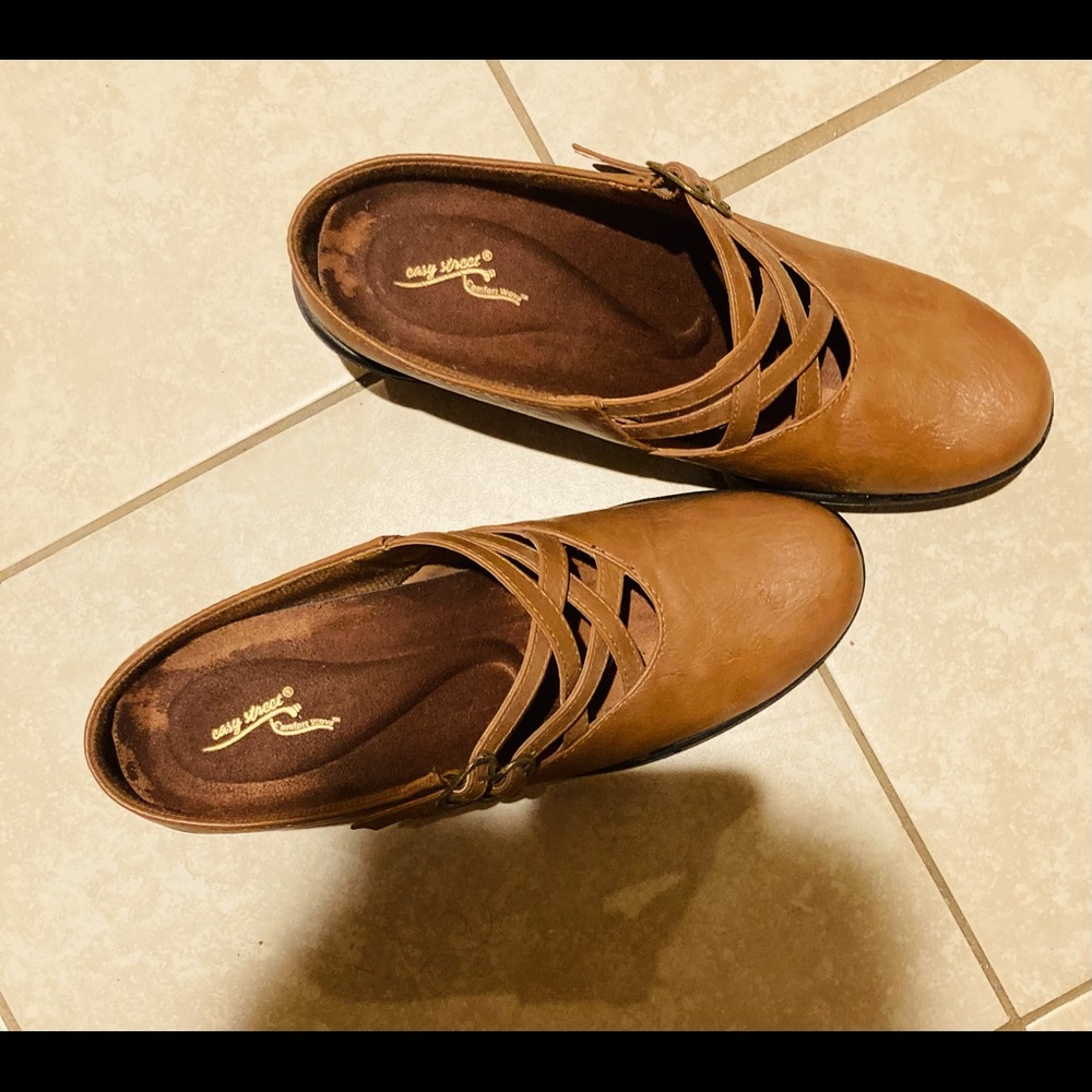 Easy street comfort wave brown shoes size 9.5